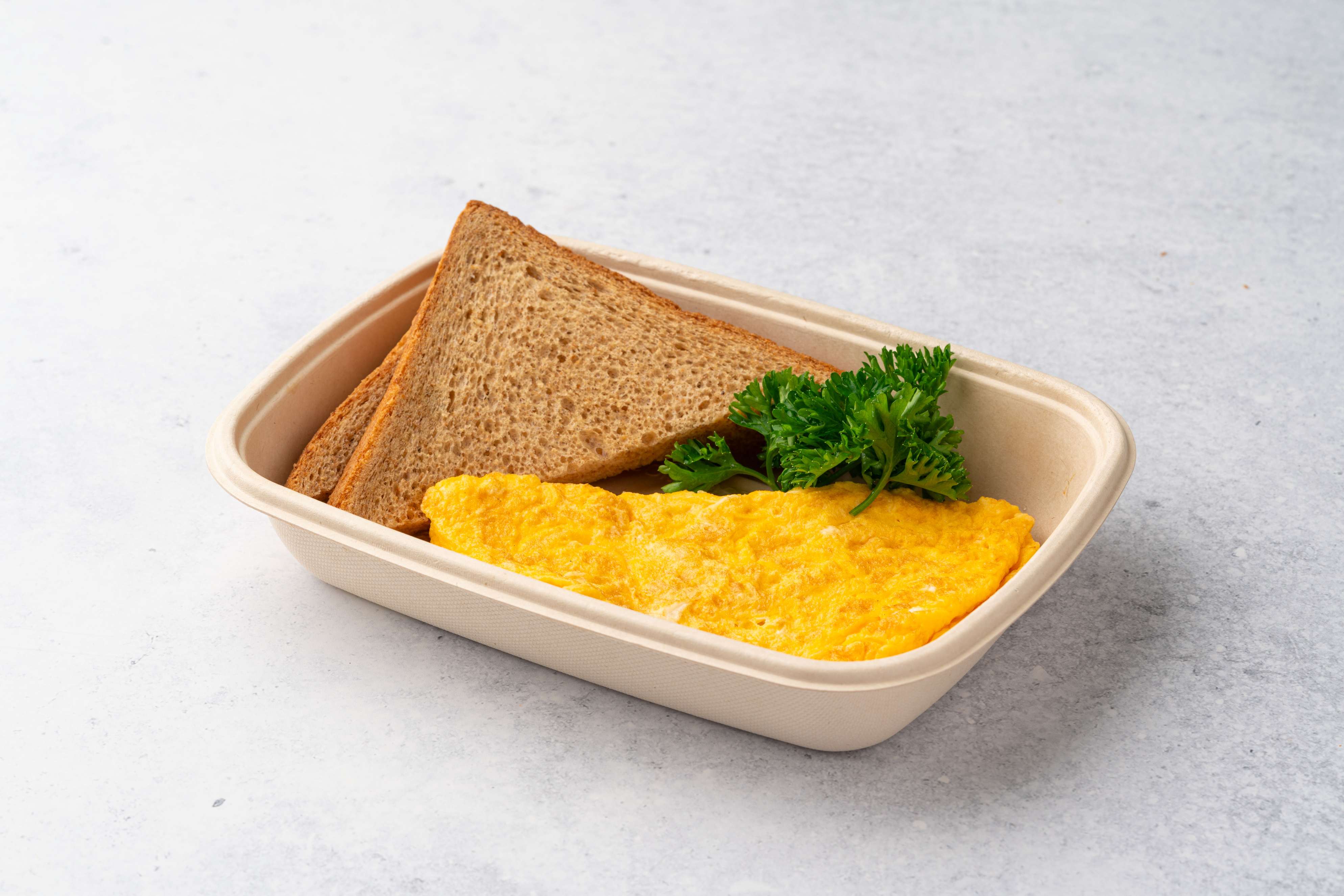 Cheese Omelette With Brown Bread